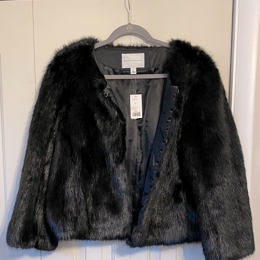 Banana Republic Cropped Faux Fur Coat, XL - New w/tags
